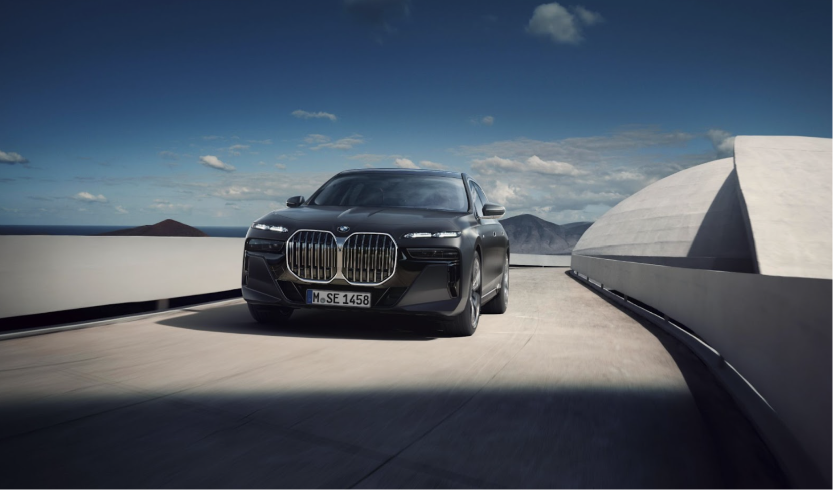 BMW 7 series thiết kế ngoại hình sang trọng